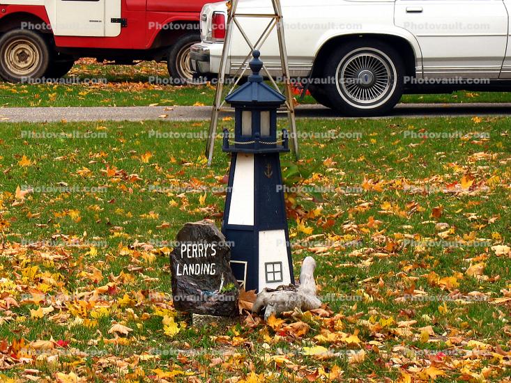 fall colors, leaves, Perry's Landing, Grand Marais, Michigan, autumn