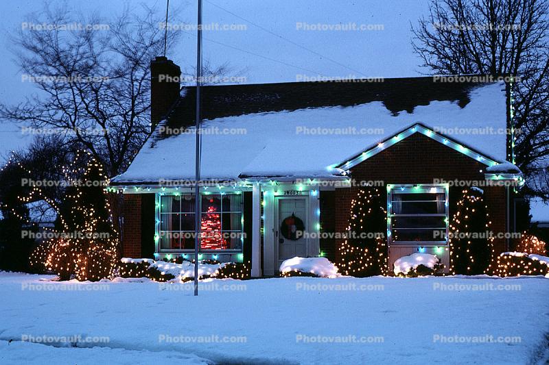 Home, House, Snow, Cold, Warren, night, nighttime, decorated, lights