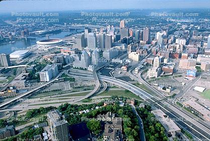 Downtown, highways, roads, buildings, Cincinnati, 7 September 1997