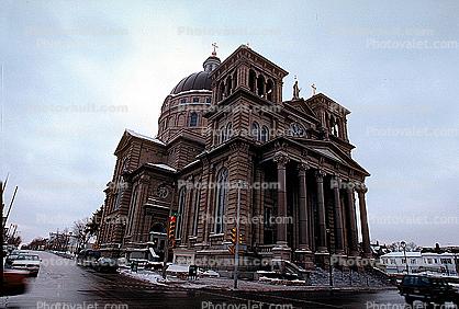Basilica of Saint Josaphat, building, Roman Catholic, Archdiocese of Milwaukee