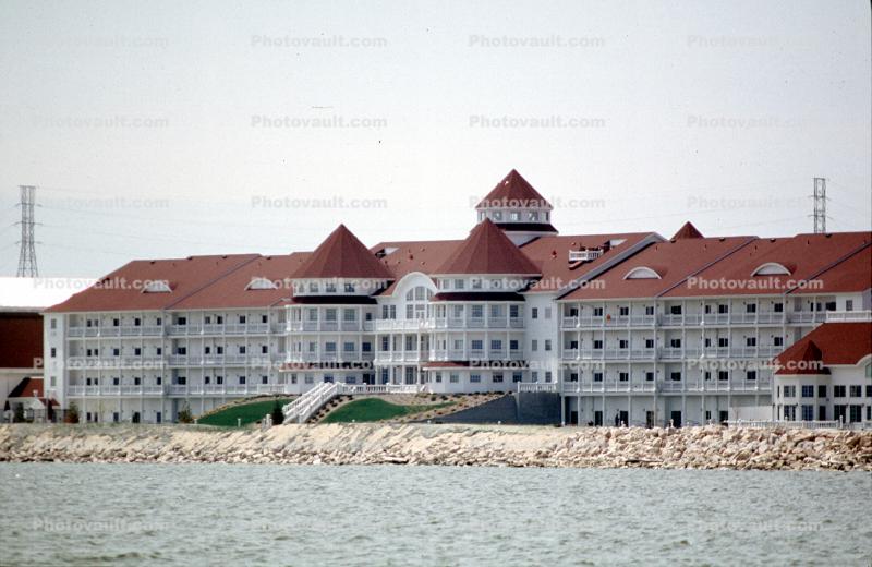 Blue Harbor Resort, lakeside, buildings, waterfront, shoreline, hotel, Sheboygan