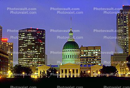 Dome, Saint Louis Historical Old Courthouse, Twilight, Dusk, Dawn, Cityscape, Skyline, Buildings, Skyscraper, Downtown, Outdoors, Outside, Exterior, Night, Nighttime
