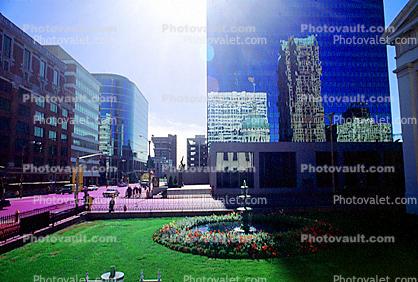 Garden, Building Reflection, Glass, Downtown, Exterior, Outdoors, Outside