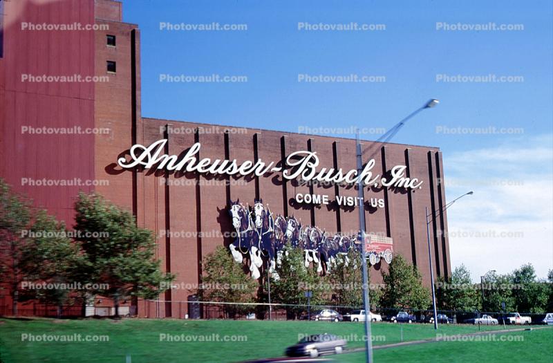 Anheuser-Busch Inc., Busch Gardens, Building1