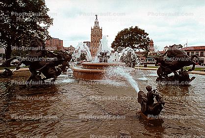 Water, J.C. Nichols Memorial Fountain, Statuary, Figure, Sculpture, art, artform, building, park, Horse Statue, Aquatics