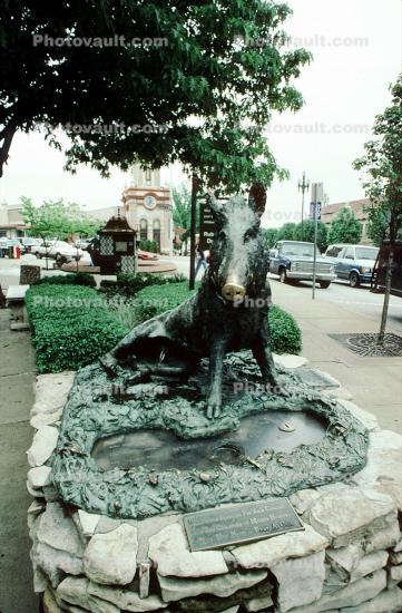 Wild Boar Wishing Fountain, Statue, Statuary, Sculpture, Kansas City