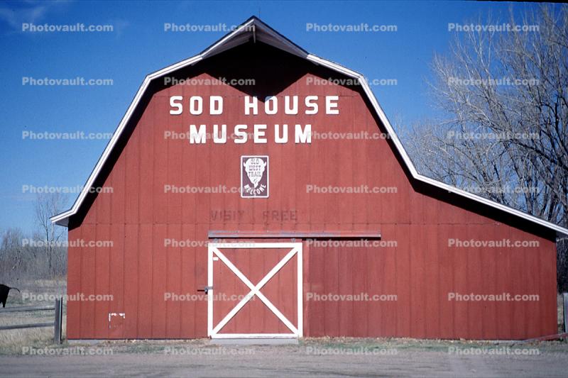 Sod House Museum, Barn, Gothenburg Nebraska