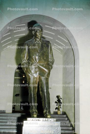 statue, statuary, Sculpture, art, artform, Will Rogers Memorial, building, museum, Claremore, July 1964, 1960s