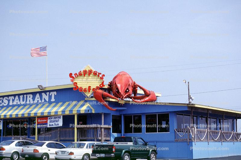 Snappers Seafood Restaurant, Giant Lobster, Biloxi