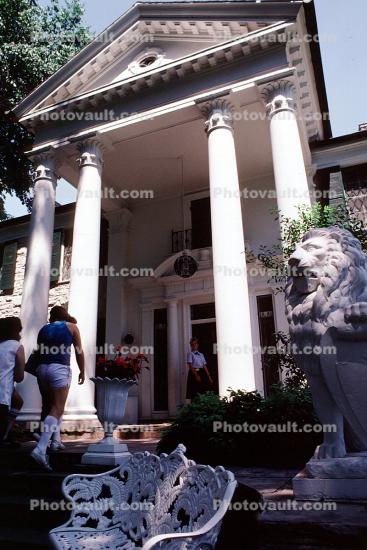 Graceland Mansion, June 1988