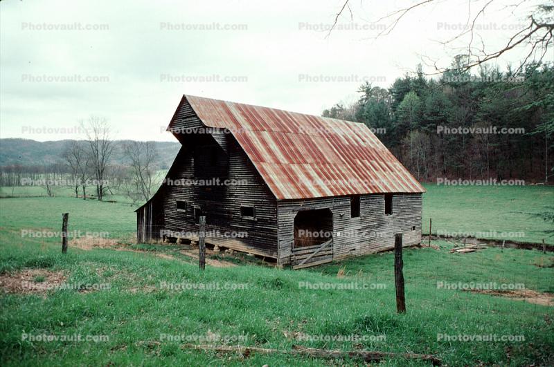 wooden barn, tin roof, Cades Cove