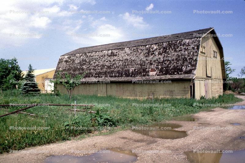 Old Barn, outdoors, outside, exterior, rural, building, June 1980