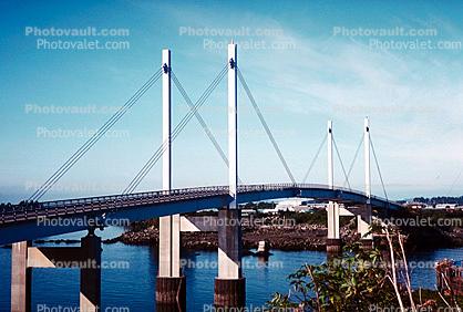 Bridge to Japonski Island, Sitka, Suspension