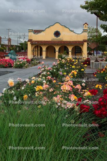 Petaluma Visitors Center, building, flowers, landmark