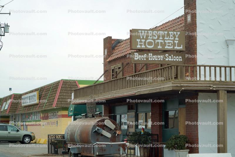 Westley Hotel, landmark building, balcony, Stanislaus County
