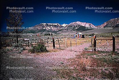 Eastern Sierra-Nevada Mountain Range