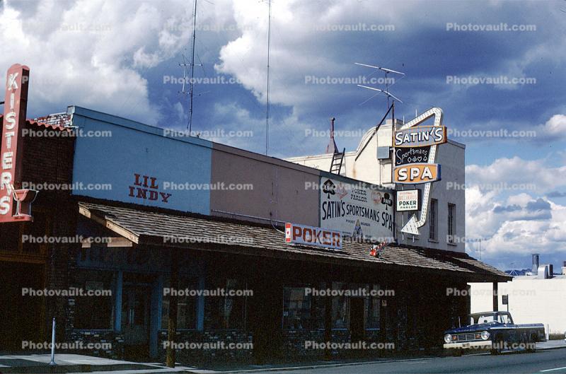 Satin's Spa, Poker, building, Lil Indy, Kister's, cars, automobiles, vehicles, 1950s