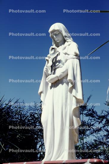 Statue, Mission San Juan Bautista, September 1958
