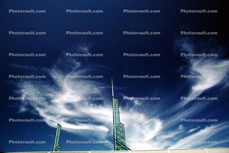 Oregon Convention Center, OCC, Portland, amazing clouds, building, tower
