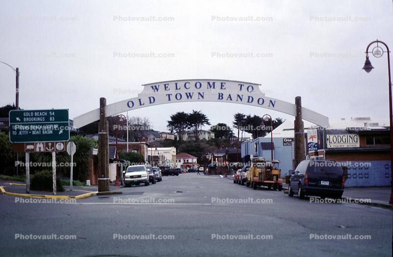 cars, automobiles, vehicles, arch, Welcome to the Old Town Bandon