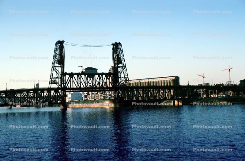 Steel Bridge, Willamette River, Portland, Oregon