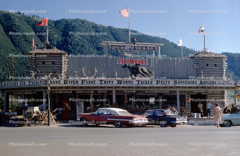 Fort Jackson tourist trap, Chevy Impala, Dodge Dart, Trading Post, 1950s