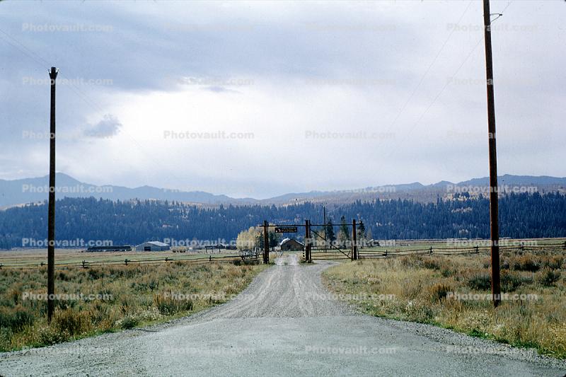 Dirt Road, unpaved, Pinto Ranch, February 1964, 1960s