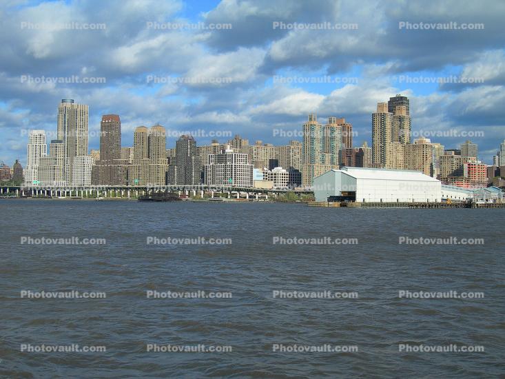 Manhattan Waterfront, Docks, Elevated Highway, Skyline, Buildings