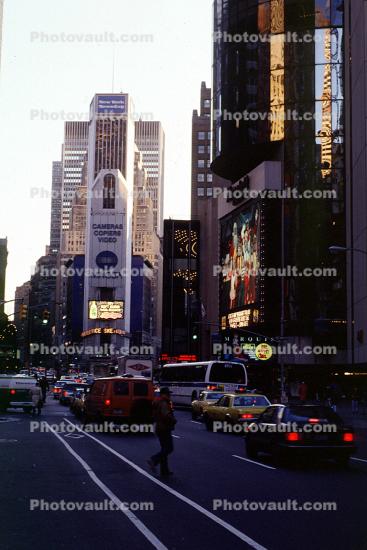 Times Square Buildings, Crosswalk, cars, bus, buildings, 27 November 1989
