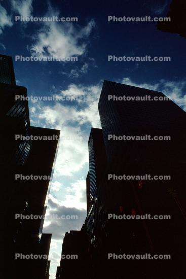 looking-up, buildings, Midtown Manhattan, concrete canyon, 30 November 1989
