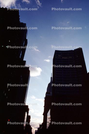 Buildings, Canyons of Manhattan, looking up, 30 November 1989