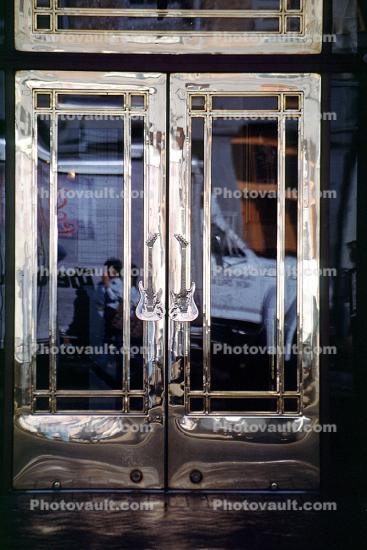 Empire State Building entrance, doors, doorway