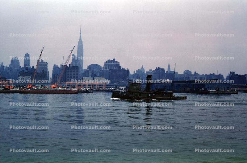 New York Central Railroad Tugboat, tug, harbor, 1950s
