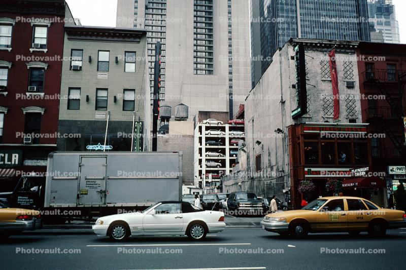 Buildings, cars, taxi cab, Cityscape, Manhattan, 28 October 1997
