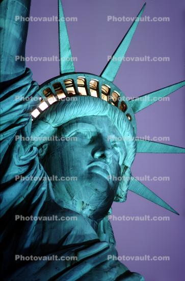 Night, Exterior, Outdoors, Outside, Nighttime, Crown, Lady Liberty, Spikes, face, detail