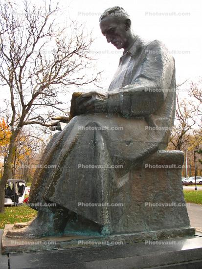 Nikola Tesla, Inventor, statue, City of Niagara Falls