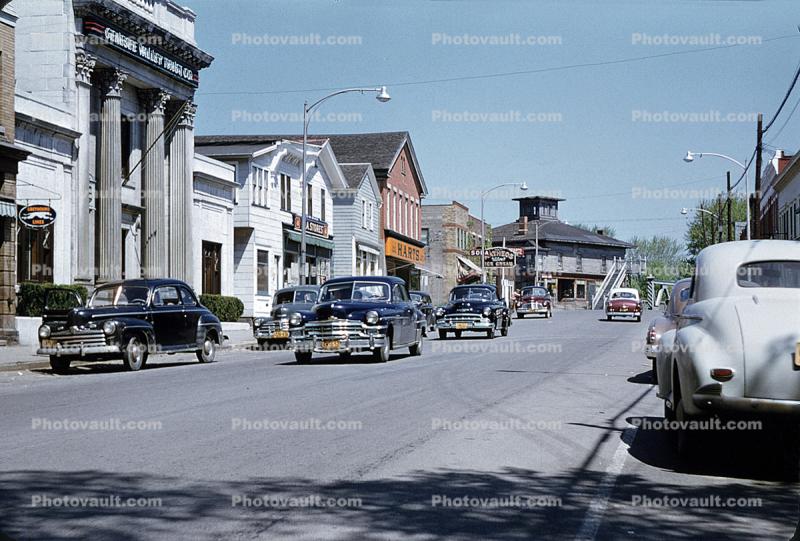 Cars, Genesee Valley Trust, Spencerport, May 1952, 1950s