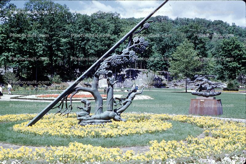 Gardens, sculpture, sundial, Sterling Forest State Park