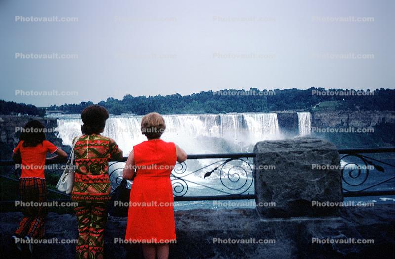 Women, tourists, overlook, 1960s