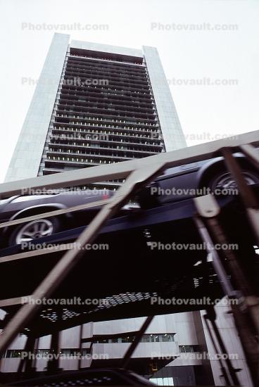 Car Carrier, Federal Reserve Bank Building