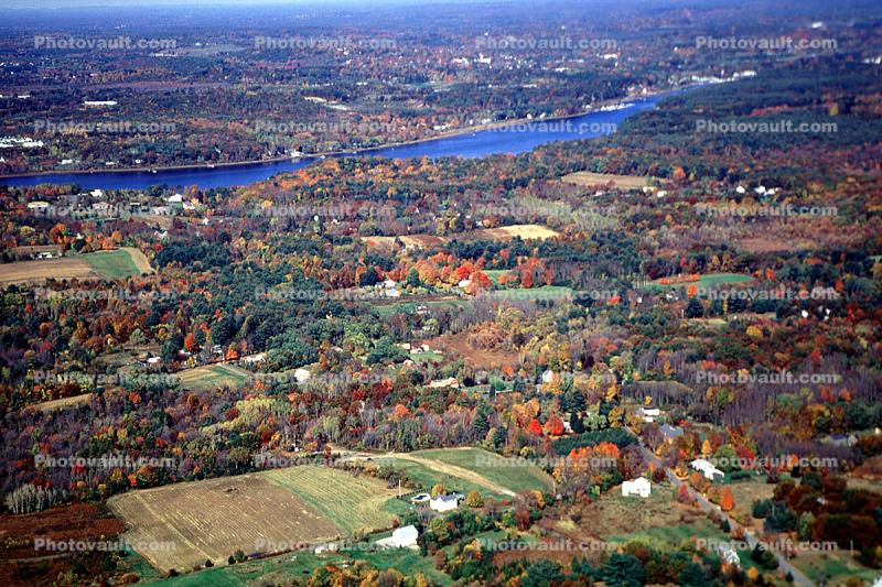 Georgetown, Massachusetts, woodlands, autumn