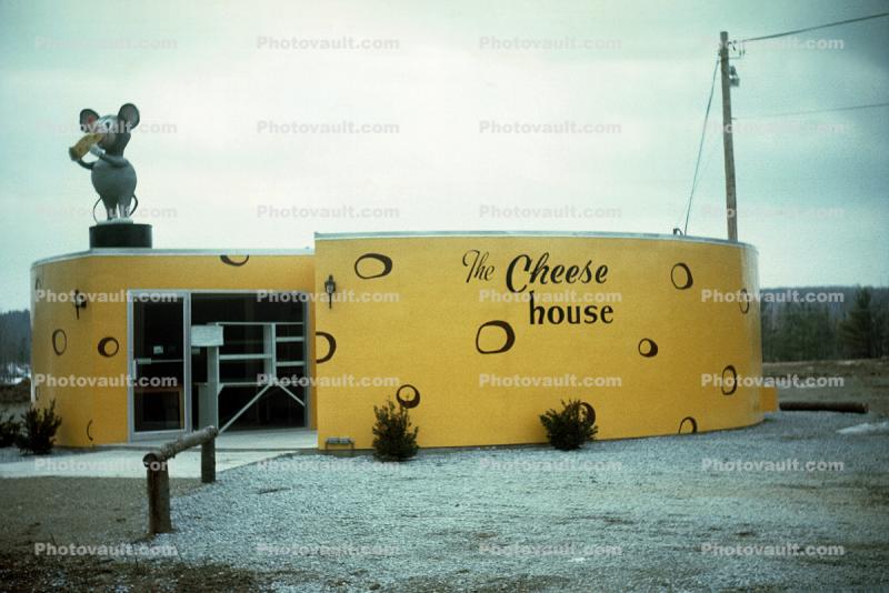 The Cheese House, mouse, landmark building, Arlington Vermont, 1960s