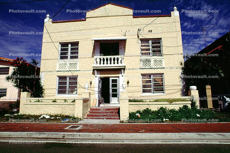 House, Home, steps, sidewalk, building, 21 January 1995
