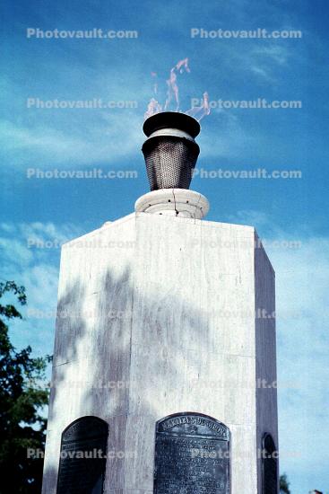 Little Havana, eternal flame, tower, landmark, 21 January 1995