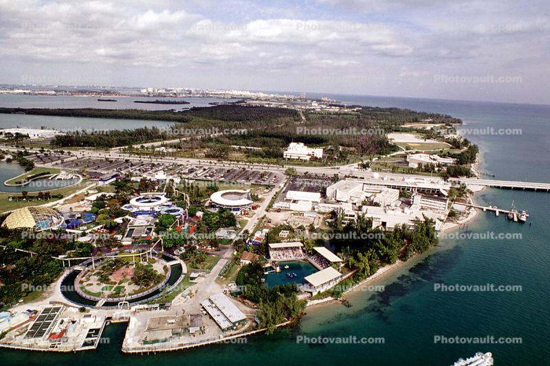Miami Seaquarium theme park, Key Biscayne, 21 January 1995