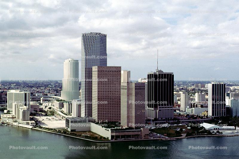 Port of Miami, Miami Harbor, Hotel buildings, shoreline, skyscrapers, 21 January 1995