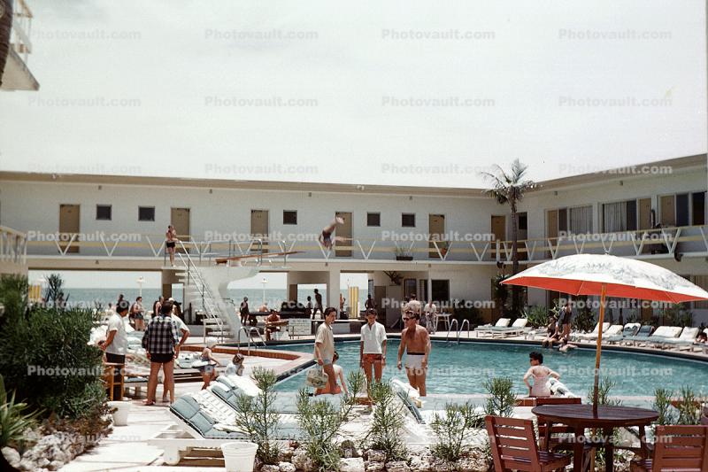 Aztec Hotel, Swimming Pool, lounge chairs, May 1960, 1950s