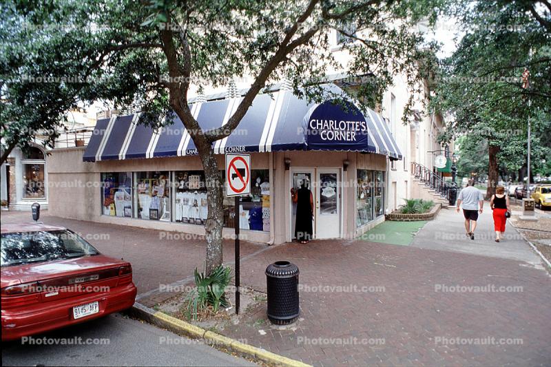 Charlotte's Corner, sidewalk, shop, building, Savannah