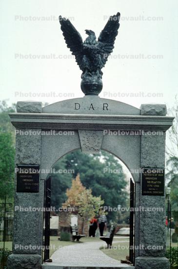 Daughters of the American Revolution Memorial Arch, DAR, monument, archway, entrance to the Colonial Cemetery, Savannah, Eagle Statue, sculpture, wings