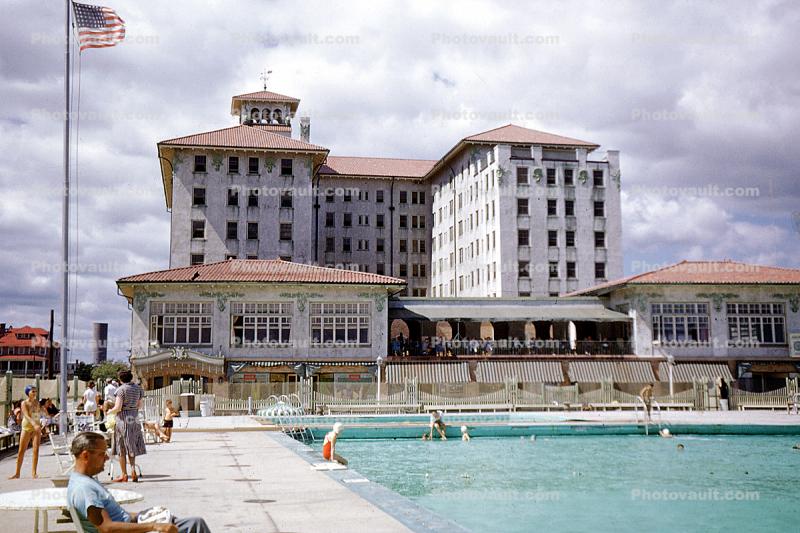 Swimming Pool, Poolside, Hotel Flanders, Building, landmark, Ocean City, 1949, 1940s